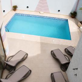Cozy Family Room with Pool & Vineyard Views in Marsaxlokk