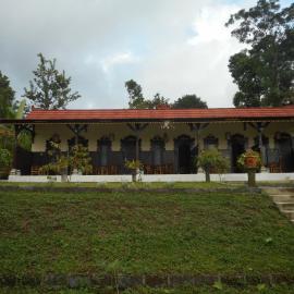Jro Pesimpangan Guesthouse, hotel i Besakih