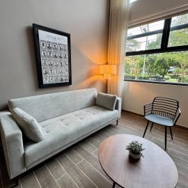 Spacious Loft - Rooftop Pool - Old City