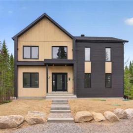 Villa sur le Lac - Private Spa & Waterfront, Hotel in Valcartier Station