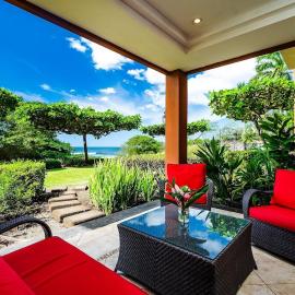 Amazing Beachfront Condo in Playa Langosta