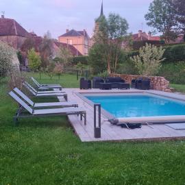Gite des Forges, hotel in Dissangis