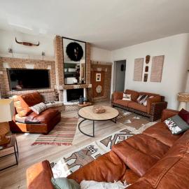 Appart 10 pers - Lille Lambersart - Parking & Terrasses, hotelli kohteessa Lambersart