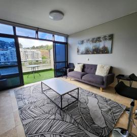 Modern sleeps 2 apartment waterfall views