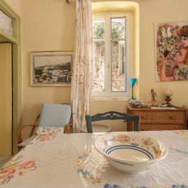 Traditional Art House - Lefkes by MPS-Ground Floor, hotel i Lefkes