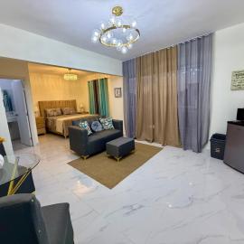 Vibe studio tu mejor opcion Cerca del areopuerto, hotel em La Grúa