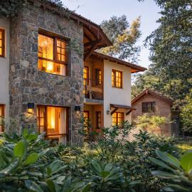 Blumenau Apart Hotel, hotel in Villa General Belgrano