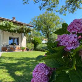 Holiday house Katrca, hotel u gradu Pivka