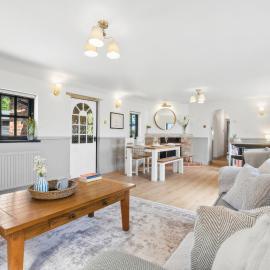Five Acres Cottage, hotel in Rickmansworth