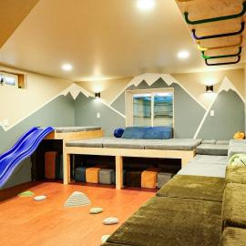 Family Fun Indoor Play Zone UP Waterfalls, Hotel in Bessemer