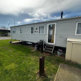 Beachside caravan retreat - at New Beach, Dymchurch, khách sạn ở Dymchurch
