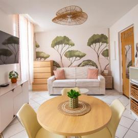 Studio Equerre, Hotel in Toulon