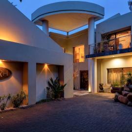 African Rock Hotel & Spa -"Relaxed Exclusivity", hotel u gradu 'Kemptonpark'