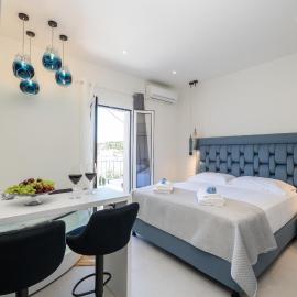 Regina Studios & Apartments - Central Fiscardo