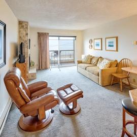 Coastal Escape - Pet Friendly with Amazing Views, hotel v mestu Lincoln City