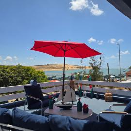 lagoon apartment 4, hotel in Moulay Bousselham