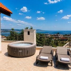 Villa Avelia - Sea View Jacuzzi Retreat