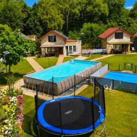 Holiday Home in Swinoujscie near Baltic Sea، فندق في سفينويتشي