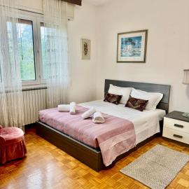 Abir's Apartments 2, hotel in Marghera