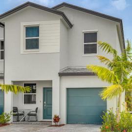 Epic Everglades & Florida Keys Adventure Basecamp