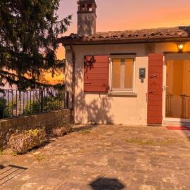 Casa in Pietra con Vista Unica - Verucchio, Hotel in Verucchio