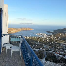 Camaraki Hill House Serifos