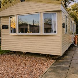 Lakeside North Lodge 23 Modern 3 Bed with WiFi & Parking, hotel u gradu Cheswick