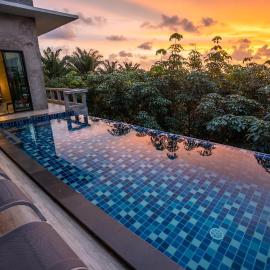 Stylish Pool Villa - 10 Mins Walk To The Beach