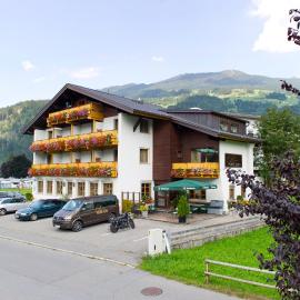 Hotel Both, hotel di Schruns