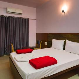 Kinara Executive Lodge: Udupi şehrinde bir otel