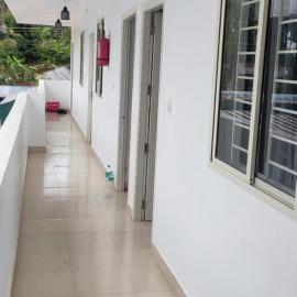 Kanchan Grace, hotel in Vaduvanchal