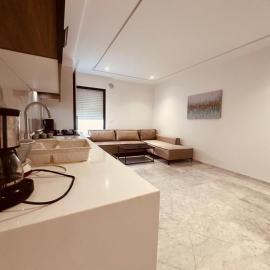 luxueux S1 nouvelle soukra, hotelli La Soukrassa
