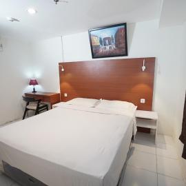 SkyBreeze Sentraland, khách sạn ở Medan