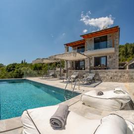 Amalfi Villa Vafkeri Lefkada、Vavkeríのホテル