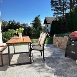 Ferienwohnung HörnleZeit mit Terrasse & KönigsCard, hotel sa Bad Kohlgrub