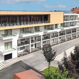 Aminess Florian & Godler Hotel, отель в Карловаце