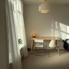 Central Scandinavian Apartment Near Metro: Køpenhag şehrinde bir otel