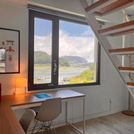 maisonde ojolac, hotel u gradu Kosŏng-ni