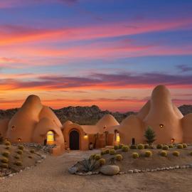 Sandora Domes - Architectural Retreat Near National Park