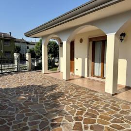 LUMAS House independent apartment
