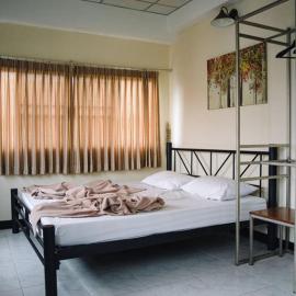 Dahe GUESTHOUSE