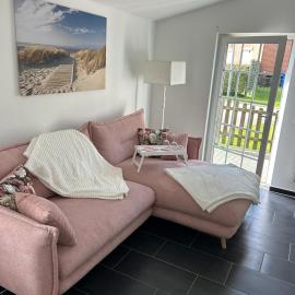 Apartment Kleine Strandperle, hotel in Dornum