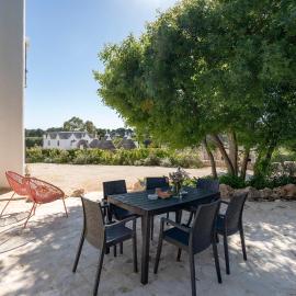 Villa with terrace view on the trulli