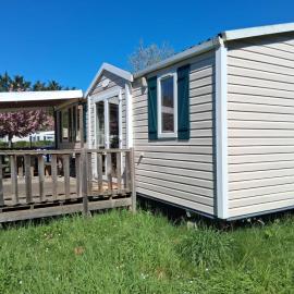 MOBIL-HOME Parc des Allais, hotel in Trogues