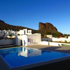 Casa Lola