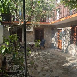 Sobe - Rooms NININ, Hotel in Deskle
