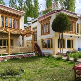 Hotel Namgyal Villa, hotel u gradu Nubra