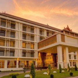 Mahachai Grand View, khách sạn ở Ban Huai
