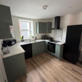 Stylish New Town Centre Apartments, hotelli kohteessa Weymouth