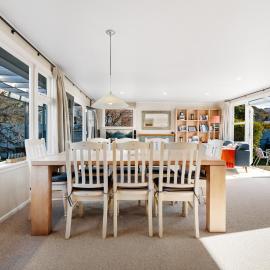 Wakatipu LAKEVIEW Garden Retreat, hotel in Queenstown